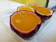 -志龙皇冠吃货椰子铺