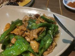 -肖四女乐山跷脚牛肉(世博源店)