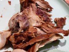-东口码头·烧鸽子·鱼头泡饼·地方菜(金鹰悦城店)