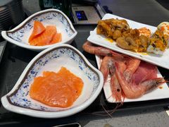 三文鱼刺身-乔哥铭洋海鲜自助(皇城恒隆广场店)