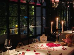 -弦月窗LUNETTE BY AMANDA(复兴路店)