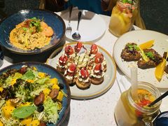 烤肉肠芒果沙拉-BE BRIGHT KITCHEN(正佳广场店)