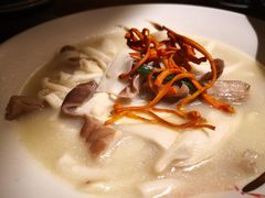 -首秀·四川料理(星耀101店)