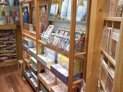 -猫的天空之城概念书店(杭州南宋御街店)