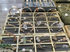 -泰康仰忠精品批发城