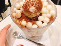 -满记甜品(巴黎春天宝山店)