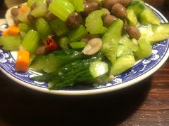 素拼-小院烤肉(公园南路店)