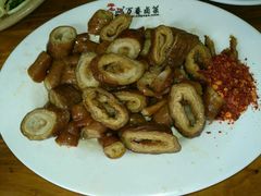 -老鼎万春卤菜(五代传承创始老店)