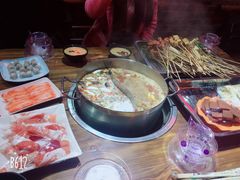 -乐山串串香老火锅(鼓楼店)