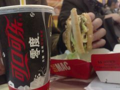 3-麦当劳(轻轨曹杨路店)