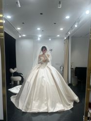 -予白婚纱礼服馆