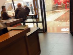 -星巴克(南翔五彩城店)