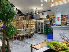 大堂-屋头串串(新街里店)