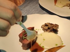 -弦月窗LUNETTE BY AMANDA(复兴路店)