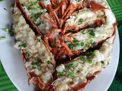 蒜蓉蒸小龙虾-盛港湾海鲜食府(黄沙店)