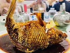 挣蹦鲤鱼-奥华餐厅·老张记(台基厂店)