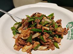 -绿草地·湘菜(7mall店)