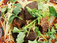 -褚记黄牛肉面(汉渝路店)