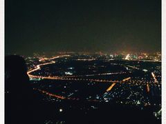 -鬼笑石后山停车场