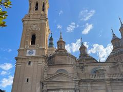 -皮拉尔圣母圣殿主教座堂