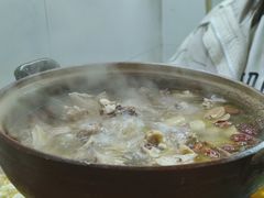 -威邵鸡煲(西华路总店)