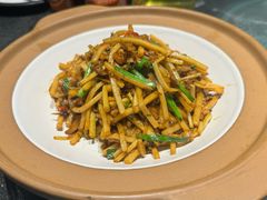 -鲁菜根·泰安菜(万达店)
