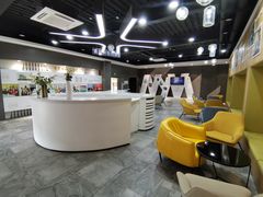 -魔方公寓(碧云国际店)