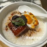 享受餐厅佳肴，大家快来尝尝吧！