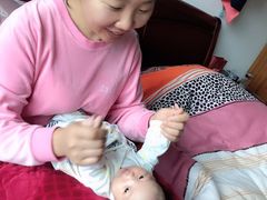 -爱的果实月嫂育婴师(世纪东方店)