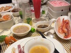 -雍和会海鲜姿造自助(湖东路店)