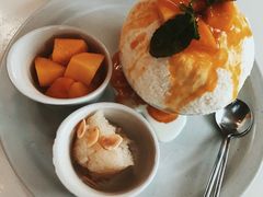 芒果雪冰-Cheevit Cheeva(Sirimangkalajarn)