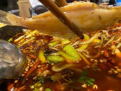 -鸿顺老铁锅美蛙鱼府(解放碑店)