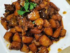 -洪姐川菜东北菜铁锅炖(天生丽街店)