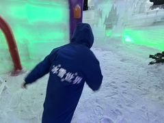 -蓝精灵乐园·世茂精灵之城主题乐园
