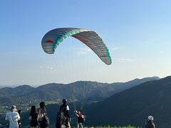 -趣飞飞黑麋峰国际滑翔伞基地