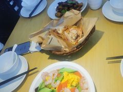 -关东小磨东北菜(上海长风大悦城店)