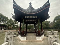 -汇龙潭