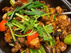 紫苏啫鸽杂-朱记乳鸽王·非遗石岐乳鸽·全鸽宴(大兴旗舰店)