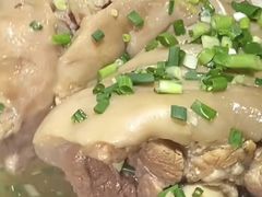 -老方桌烂蹄花川菜馆(九龙坡店)