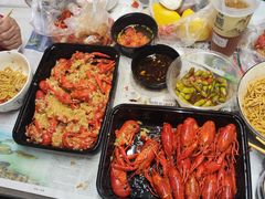 -巴厘龙虾·榜首油焖大虾(音乐学院·沿江酒馆店)