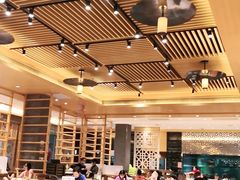 大堂-稻香酒家·34年老字号·港式粤菜(汉街店)