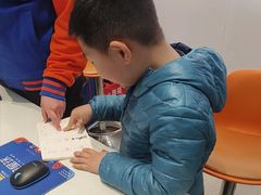 -斯坦星球AI编程·机器人科创·科学实验·信奥·思维·STEM·乐高·竞赛考级(长宁虹桥大融城荟聚中心)