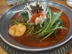 -喇喇排骨火锅·传统韩式脊骨汤(望京西园总店)