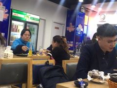 大堂-老虎滩大连海鲜烧烤(建邺云锦路总店)