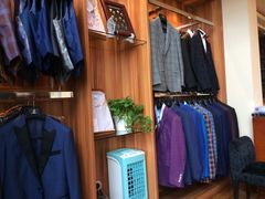 -宇翔服饰(双井桥东首城国际店)