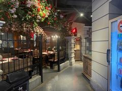 -沪小胖小龙虾(淮海中路旗舰店)