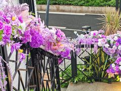 -Mark&Mars Restaurant