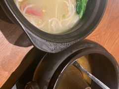 -云海肴·汽锅鸡·云南菜(天山百盛优客店)