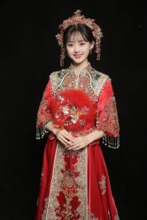 -衣贝姿婚纱礼服馆