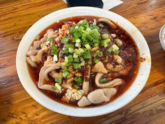 -中和裴氏蹄花(府河路店)
